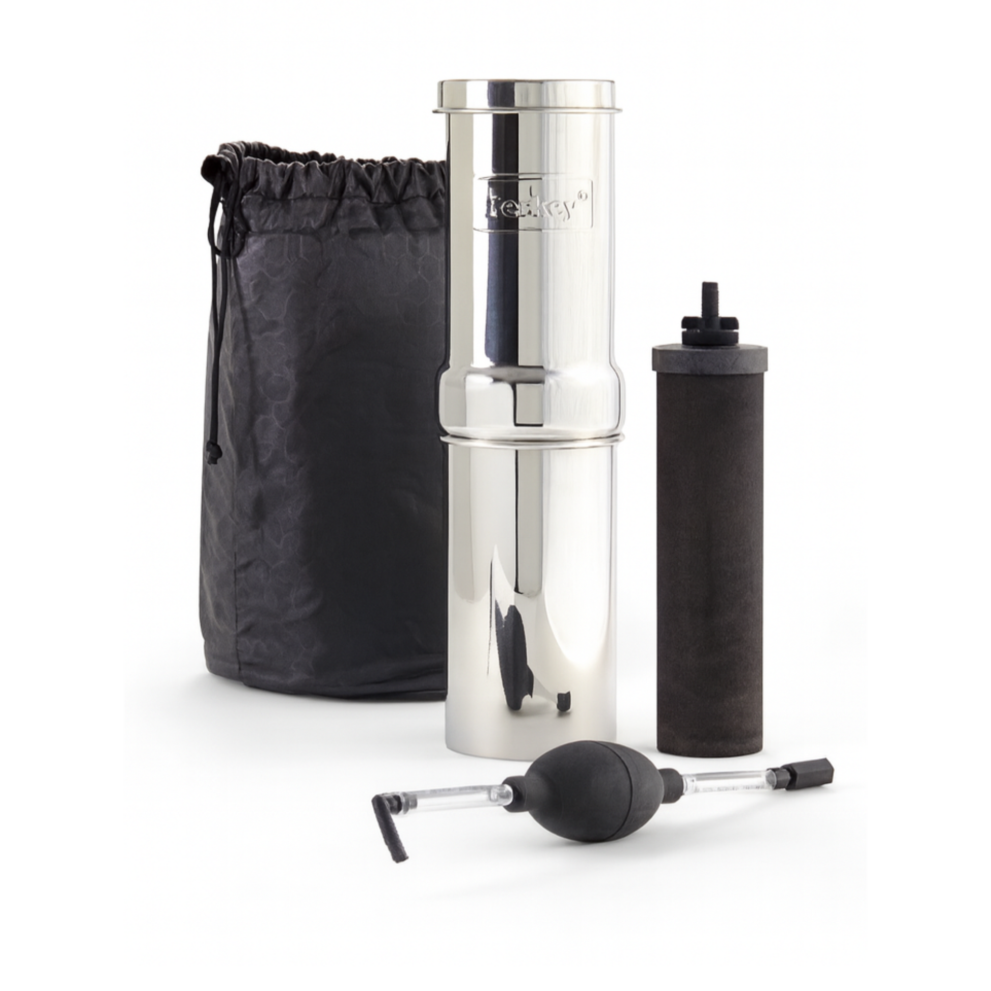 Berkey Fontaine berkey filtration GO Berkey® 0.95 litres - une pompe d'amorçage - une gourde filtrante, un sac de voyage