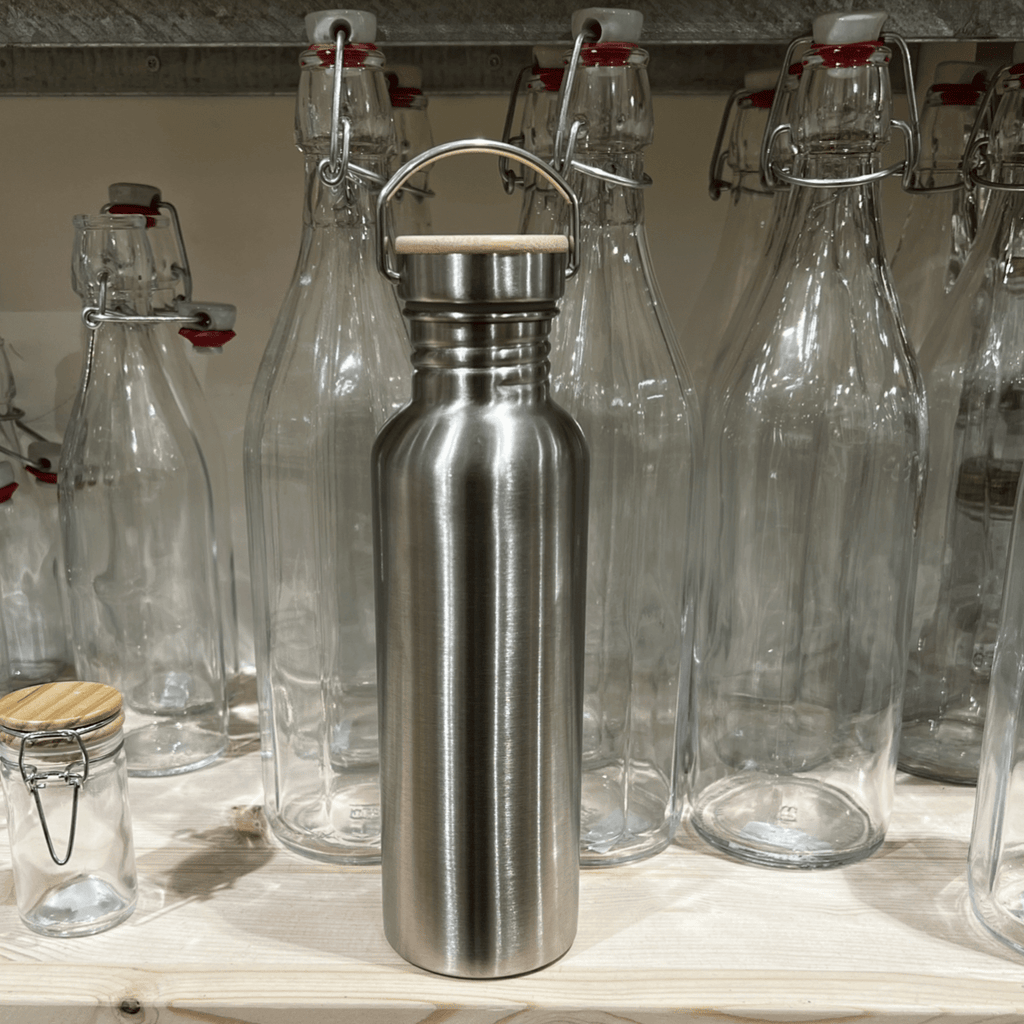 fontaine a gravite gourde inox Bouteille inox 800ml - Bouchon en bambou,  poignée de transport