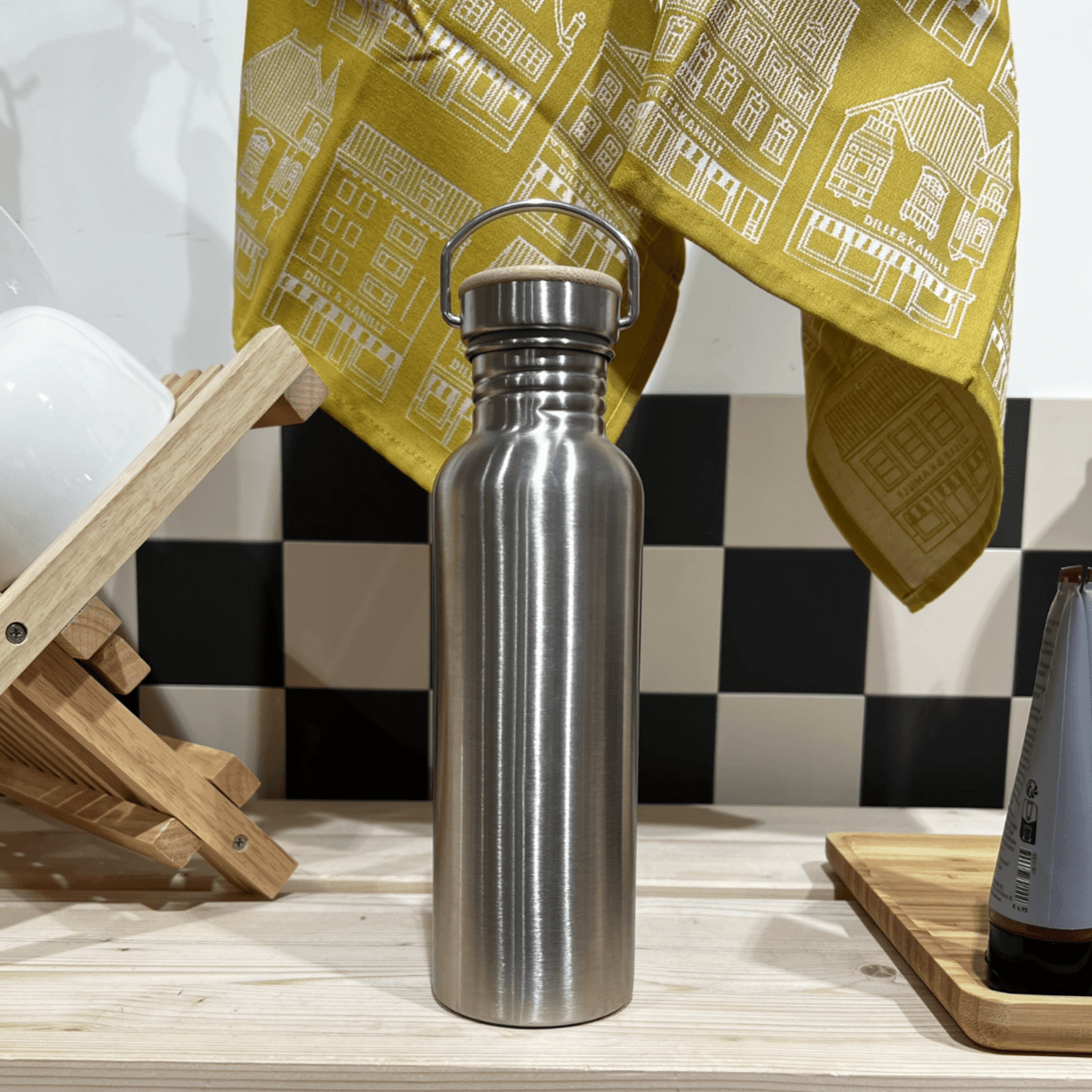 fontaine a gravite gourde inox Bouteille inox 800ml - Bouchon en bambou,  poignée de transport